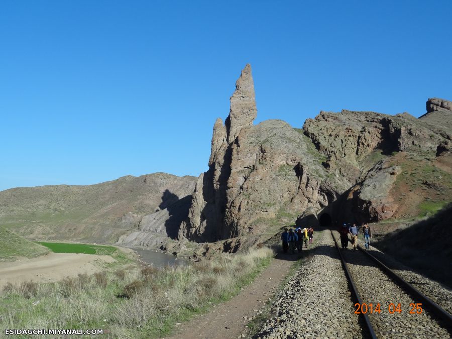مسیر زیبای ریلی 